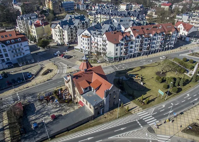 Dom Turysty Pttk W Miedzyzdrojach Międzyzdroje